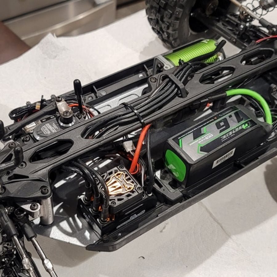 COPPERHEAD 10 SENSORED ESC ON ROAD EDITION W / 1406-6900KV